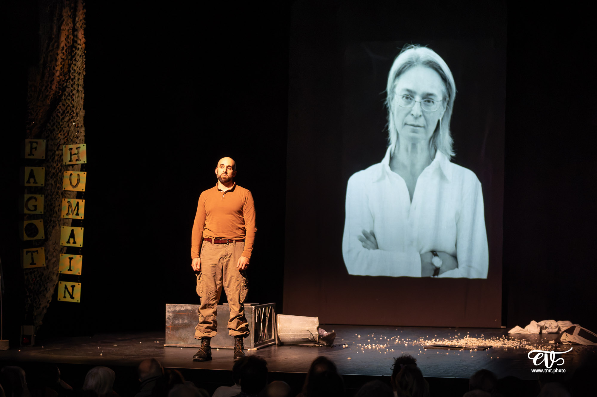 FEMME NON RÉ-ÉDUCABLE (CHOUETTE COMPAGNIE)